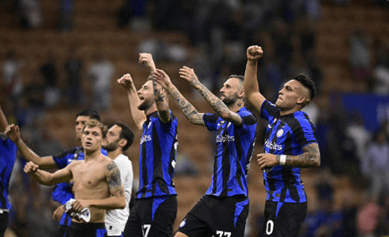 国产小型房车15万左右，实现您的自驾游梦想！（约15万元即可拥有国产小型房车，开启你的自驾旅行！）