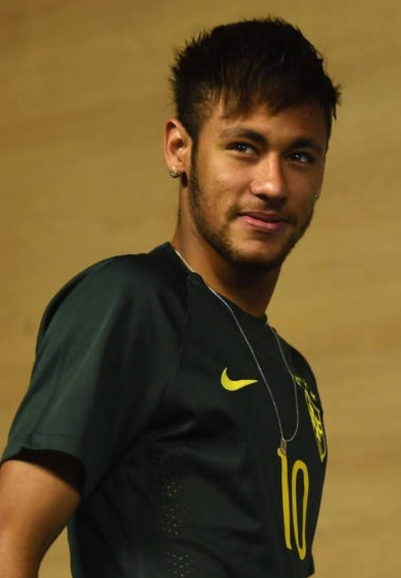 爷青回，维耶里社媒晒与大罗、巴乔、托蒂、卡纳瓦罗等人合照（传奇同框！维耶里社媒晒与大罗、巴乔、托蒂、卡纳瓦罗等合照）