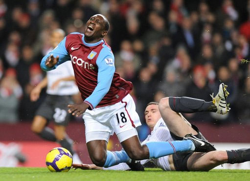 芬奇：主力球员上半场必须努力防守，他们打得太随意了（芬奇：首发上半场防守不力，表现过于随意）