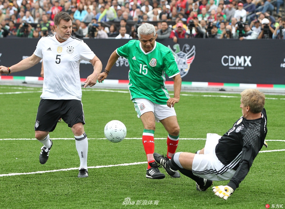 劳塔罗本赛季34次射门意甲第三，6次错失绝佳机会数意甲第二（劳塔罗本季34脚射门居意甲第3，6次错失良机排第2）