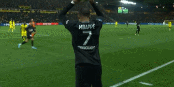 来支持谁的？贝克汉姆现身迈凯伦车队P房